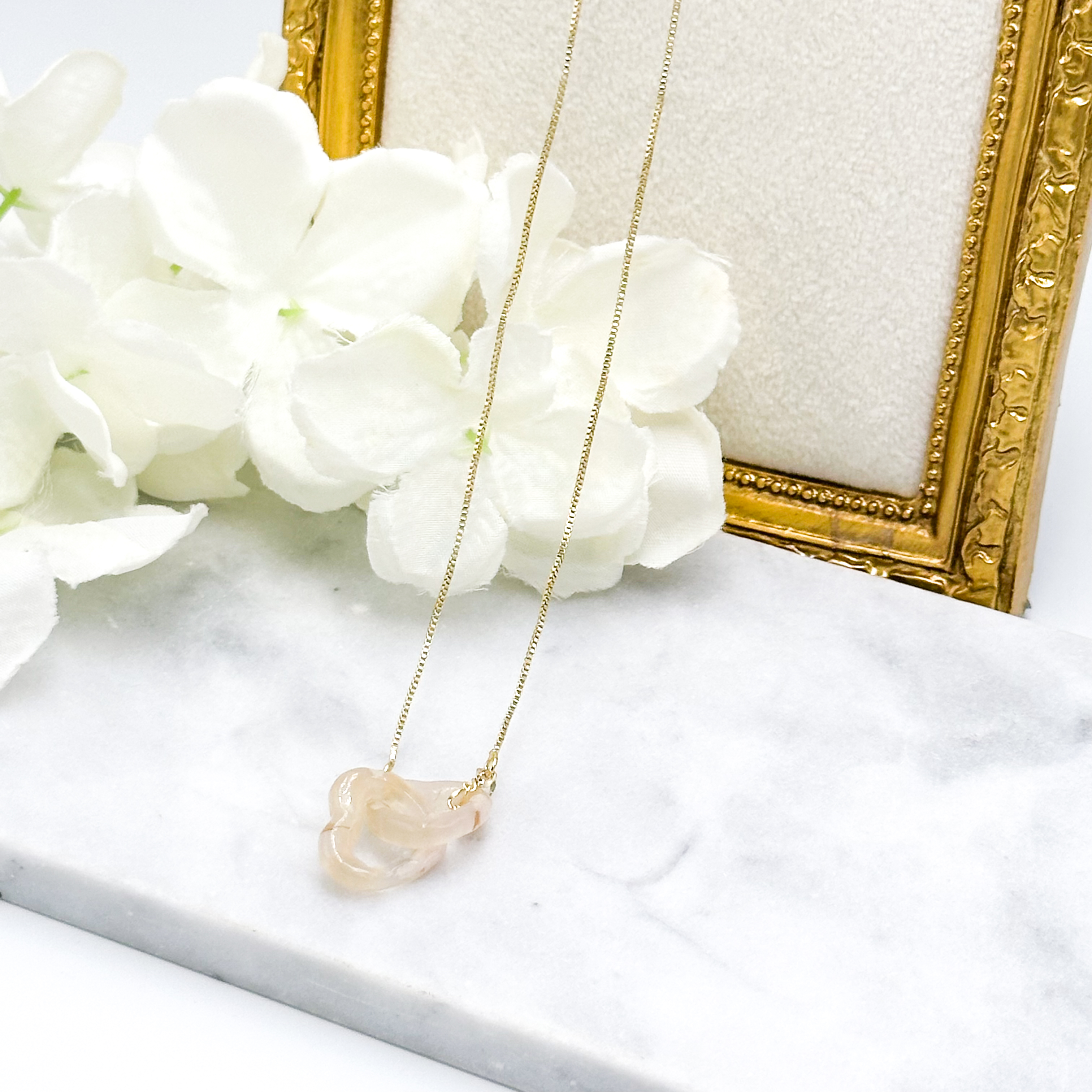 <<SG Seller>> CRZtales Assorted Interlock Heart Necklace